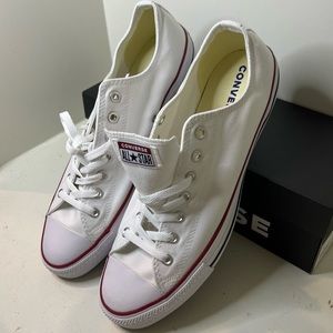Brand new white converse sneakers! Mens size 13 / Womens size 15